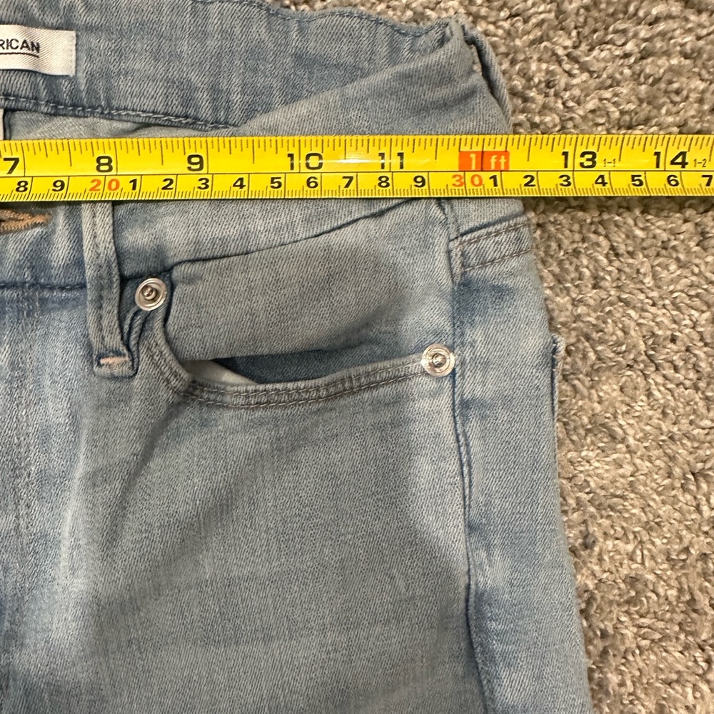 Good American Light Wash Skinny Jeans | Women's Size 0 / 25 High-Rise - Picture 5 of 8